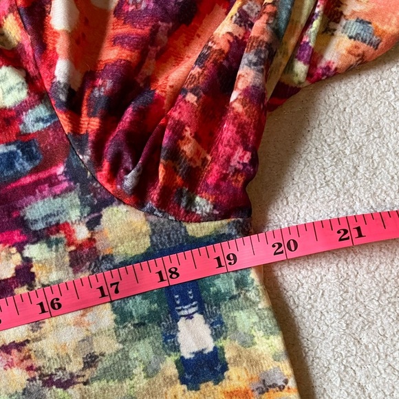 NWT vibrant impressionist block print long sleeve tee, red orange Noracora, Sz S - Picture 10 of 10